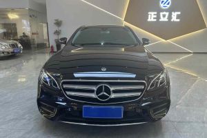 奔驰E级 奔驰 E 300 L 豪华型