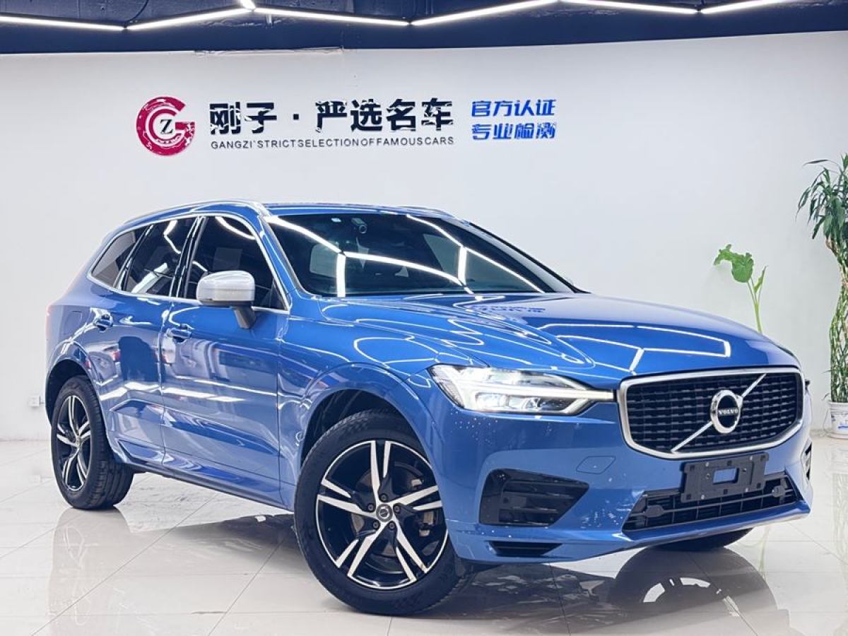 2018年10月沃爾沃 XC60  2019款 T5 四驅(qū)智遠(yuǎn)運(yùn)動(dòng)版 國(guó)VI