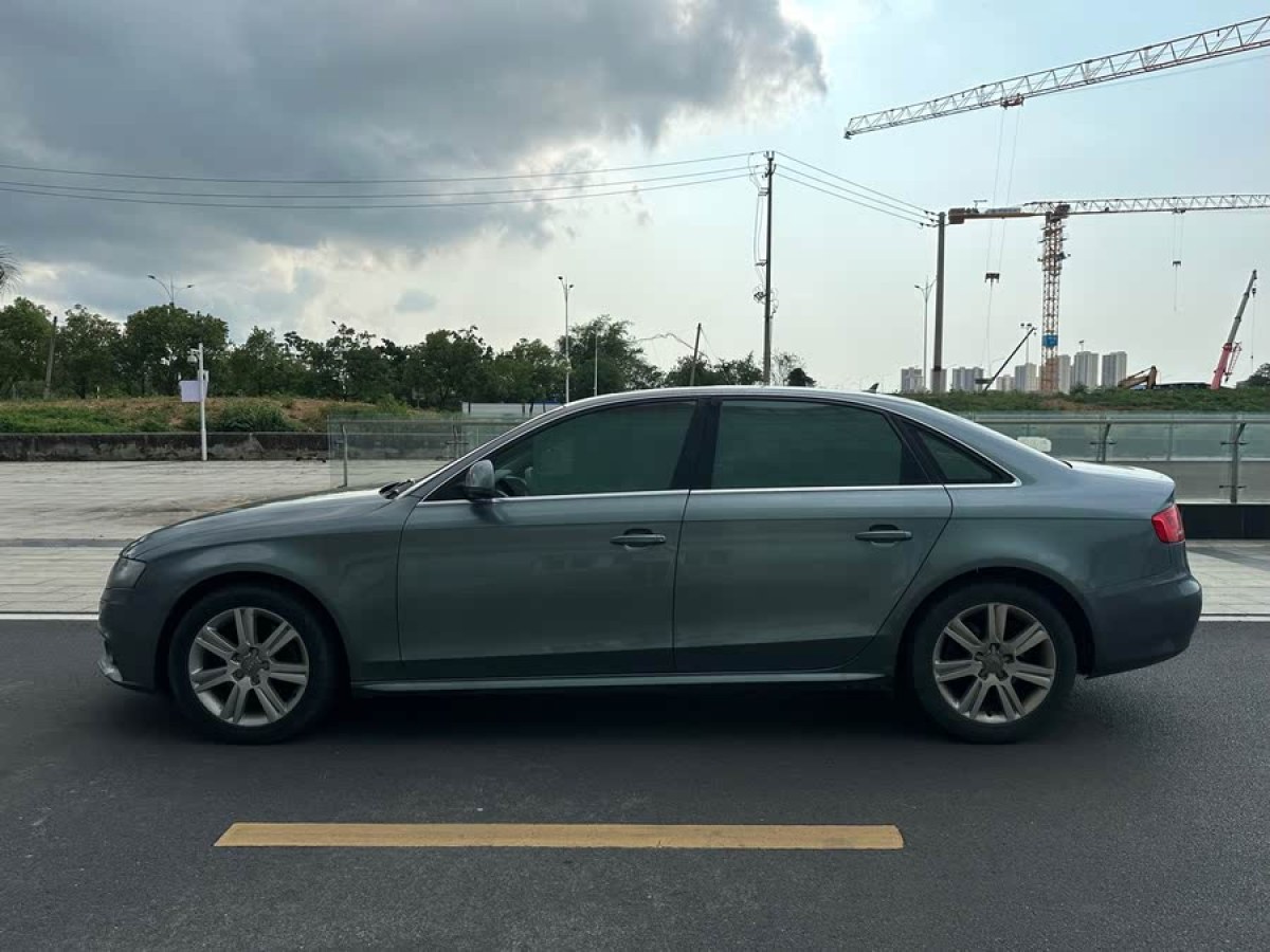 奧迪 奧迪A4L  2010款 2.0 TFSI 豪華型圖片