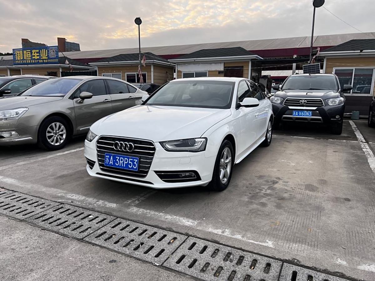 奧迪 奧迪A4L  2015款 35 TFSI 自動(dòng)舒適型圖片