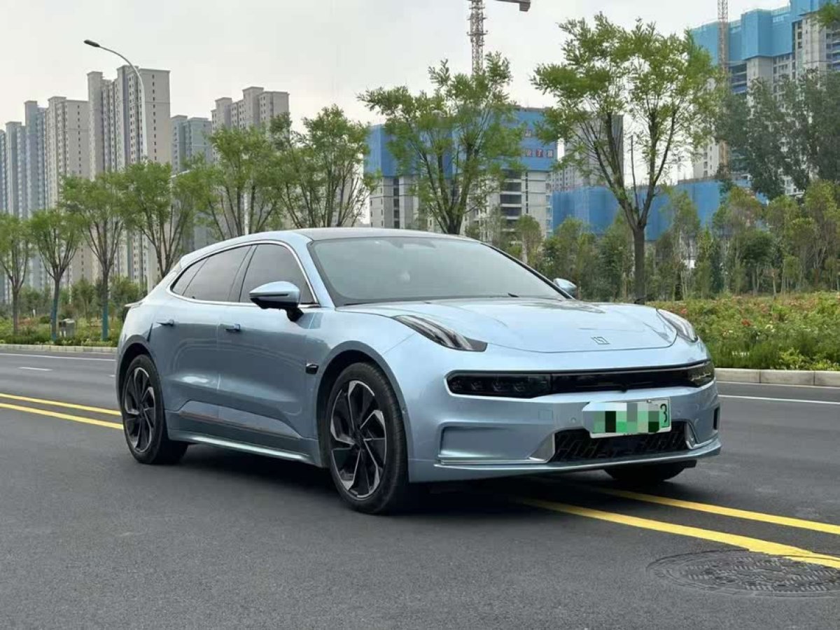 極氪 極氪001  2022款 超長(zhǎng)續(xù)航單電機(jī) WE版圖片