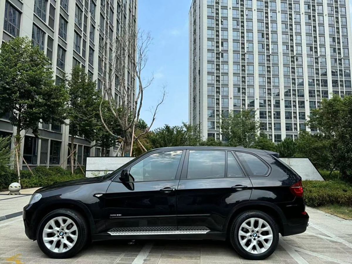 寶馬 寶馬X5  2013款 xDrive35i 領(lǐng)先型圖片