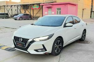 軒逸 日產(chǎn) 1.6L XL CVT暗夜版