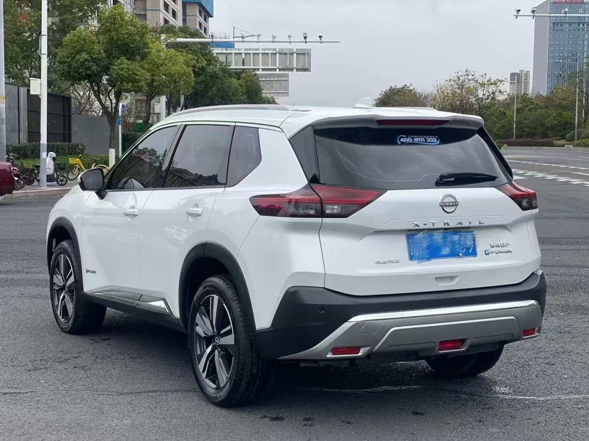 日產(chǎn) 奇駿  2023款 e-POWER 超混雙電機四驅(qū)至尊版圖片