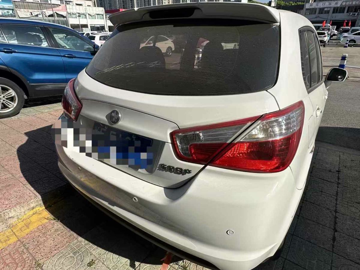 啟辰 R50  2014款 1.6L 手動精彩版圖片