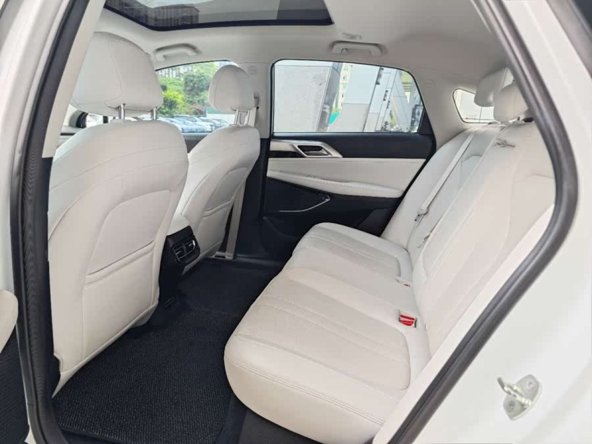 小鵬 小鵬P5  2024款 500Pro版圖片