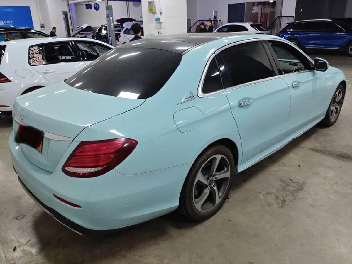 奔馳 奔馳E級(jí)  2019款 改款 E 300 L 運(yùn)動(dòng)豪華型圖片