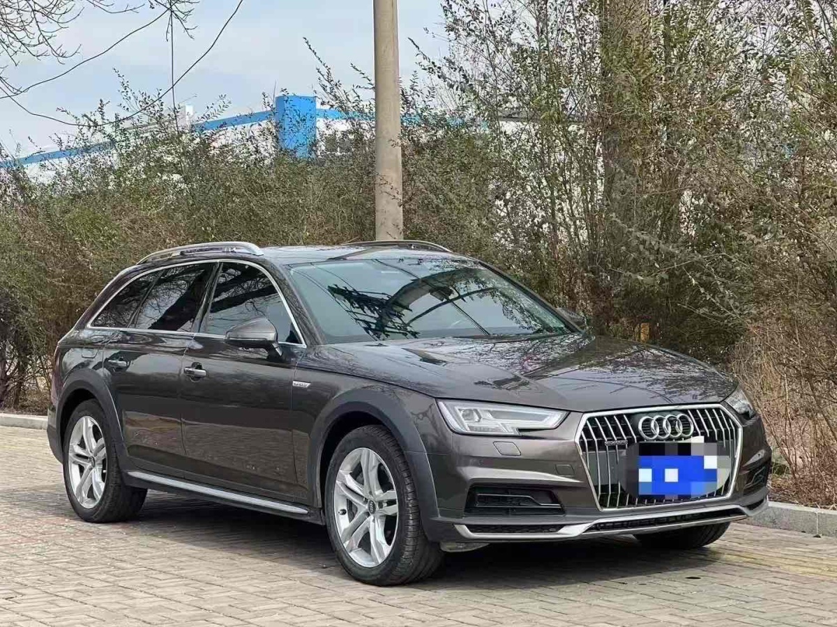 奧迪 奧迪A4  2017款 45 TFSI allroad quattro 時(shí)尚型圖片