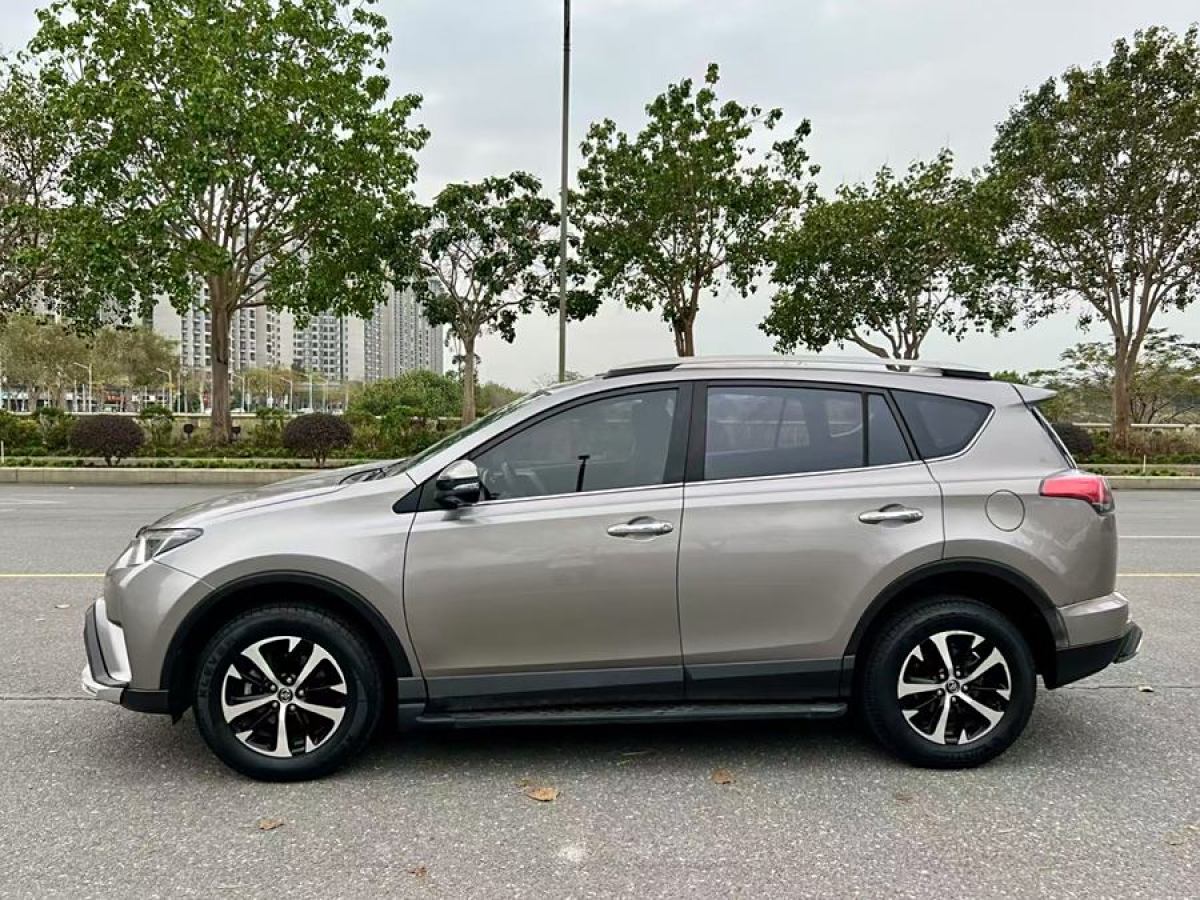 豐田 RAV4榮放  2019款  2.0L CVT兩驅風尚版 國VI圖片