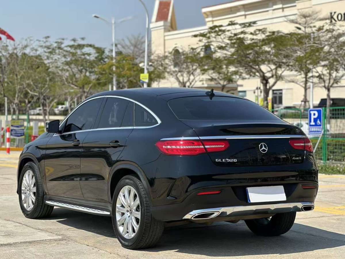 2018年2月奔馳 奔馳GLE轎跑  2018款 GLE 320 4MATIC 轎跑SUV