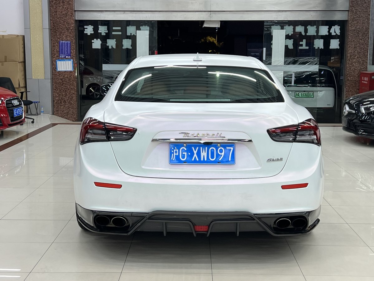 瑪莎拉蒂 Ghibli  2017款 3.0T 標(biāo)準(zhǔn)版圖片