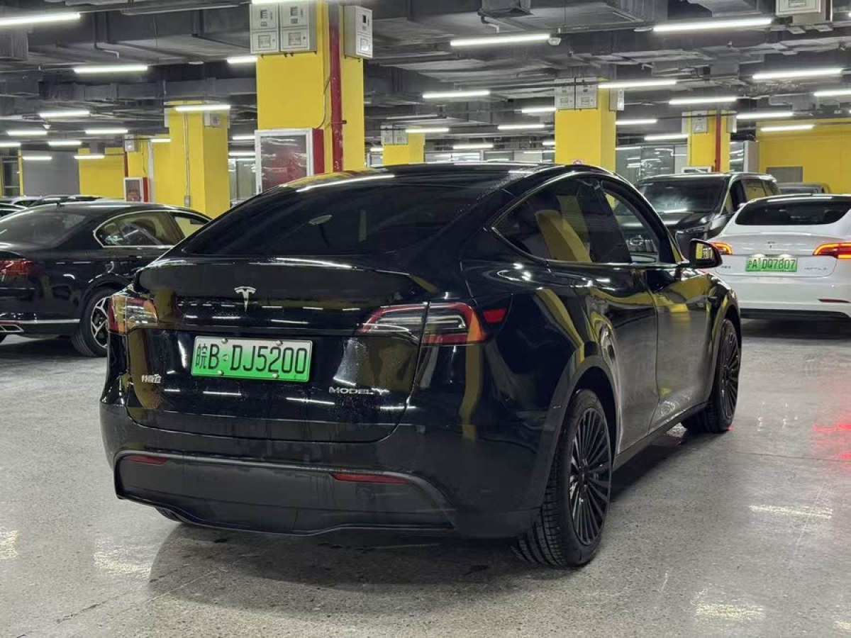 特斯拉 Model Y  2022款 改款 后輪驅(qū)動版圖片
