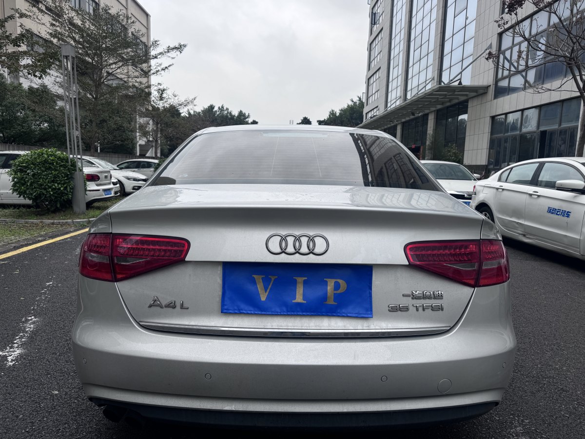 奧迪 奧迪A4L  2013款 35 TFSI 自動舒適型圖片