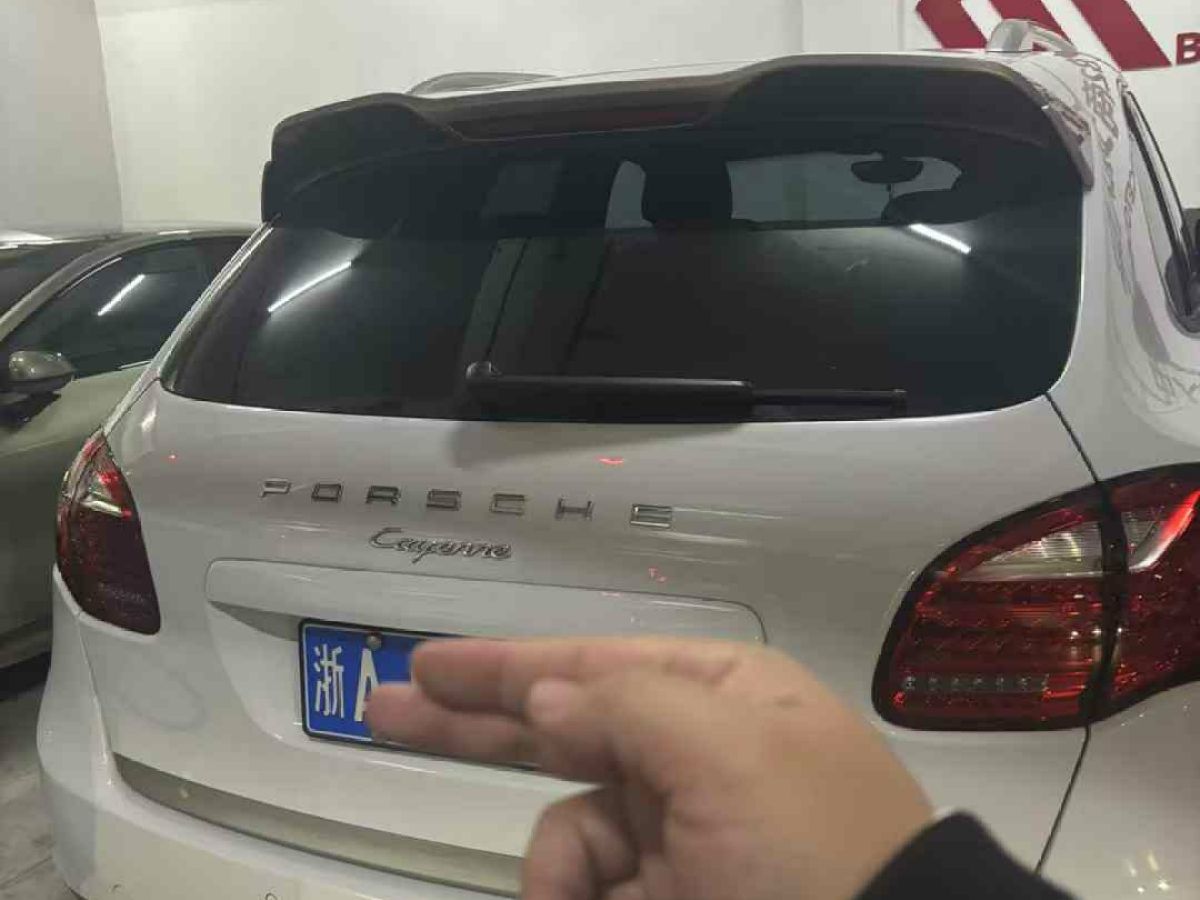 保時(shí)捷 Cayenne  2015款 Cayenne S E-Hybrid 3.0T圖片