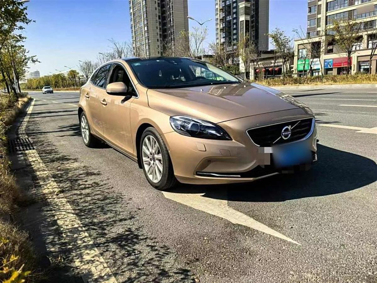 沃爾沃 V40  2014款 2.0T 智雅版圖片