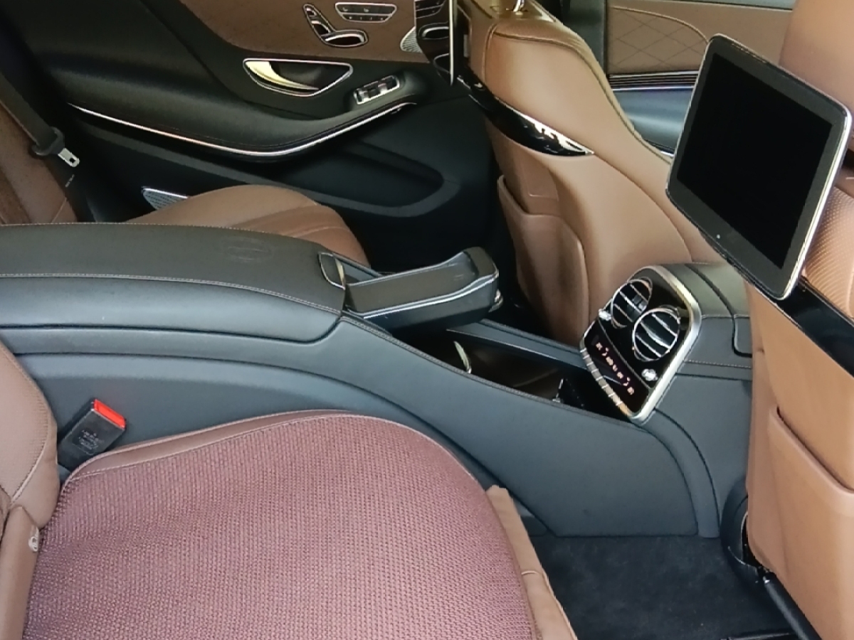 2019年8月奔驰 奔驰S级AMG  2018款 AMG S 65 L