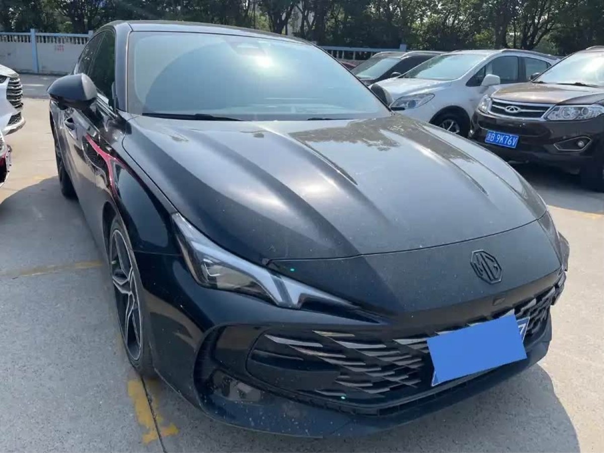 名爵 名爵7  2023款 2.0T 自動(dòng)獵美尊享版圖片