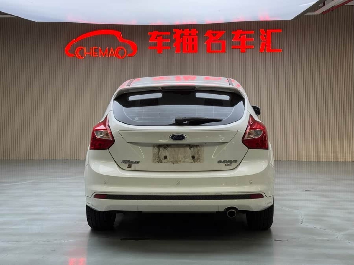 福特 ?？怂? 2012款 兩廂 2.0L 手動豪華運動型圖片