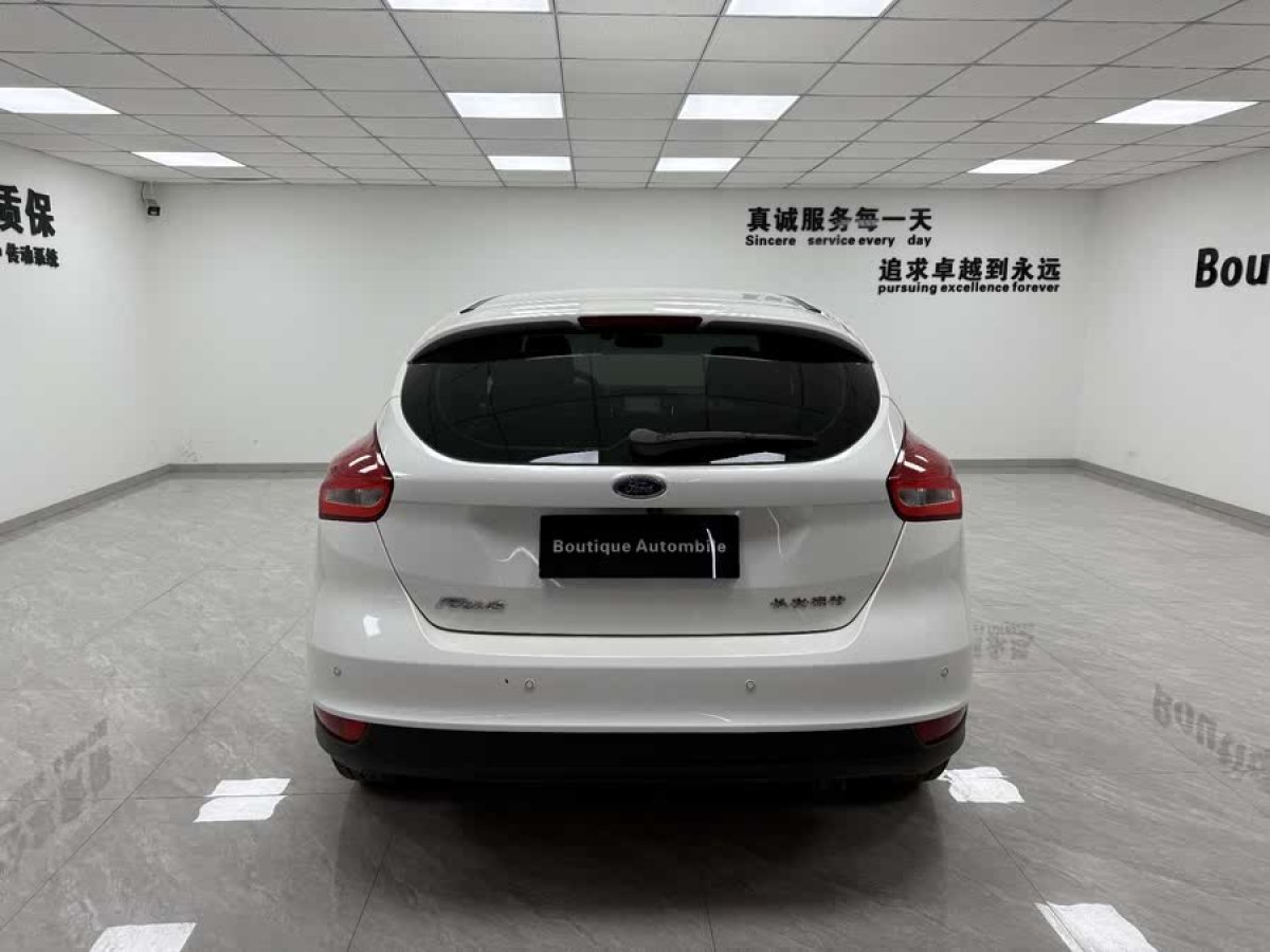 福特 ?？怂? 2017款 兩廂 1.6L 自動舒適型智行版圖片
