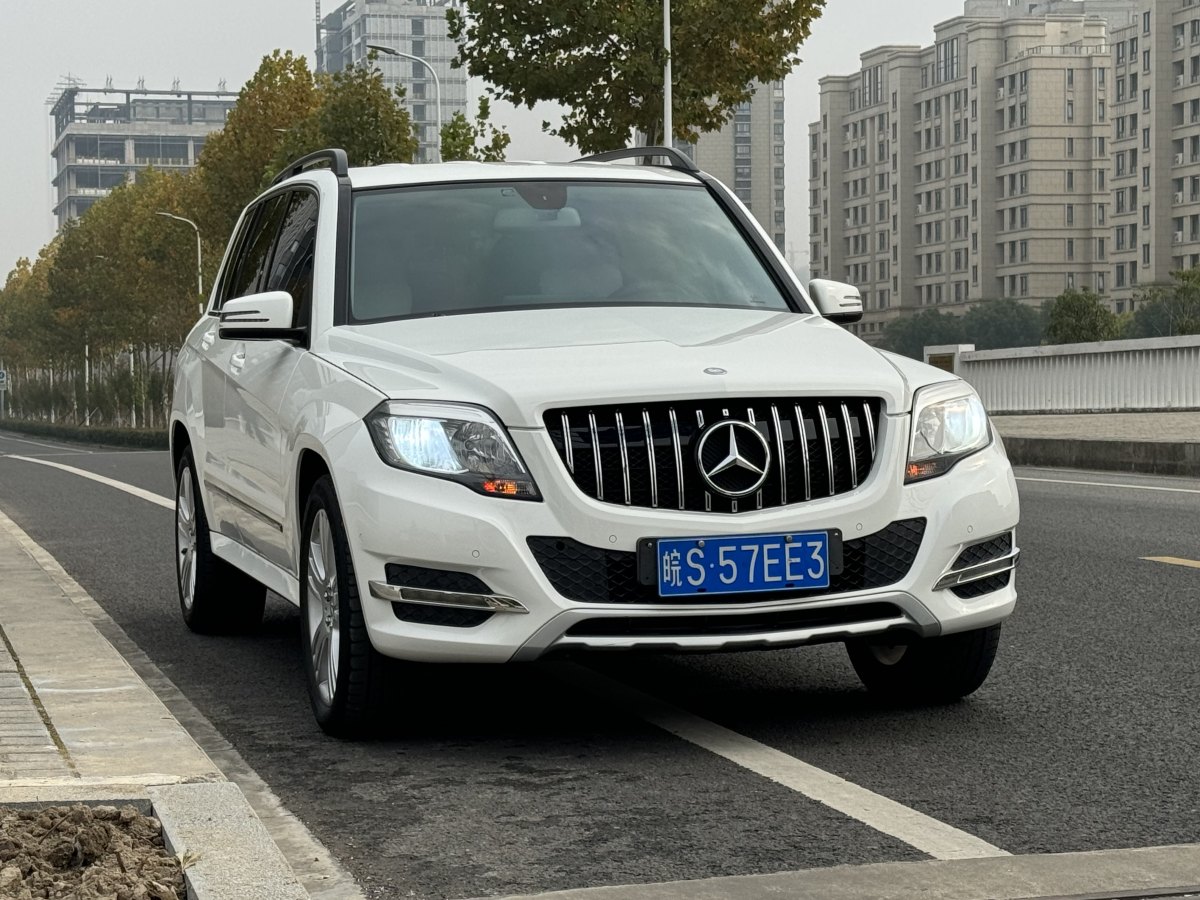 奔馳 奔馳GLK級(jí)  2013款 GLK 300 4MATIC 動(dòng)感型圖片