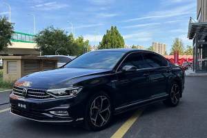 迈腾 大众 200万辆纪念版 330TSI DSG豪华型