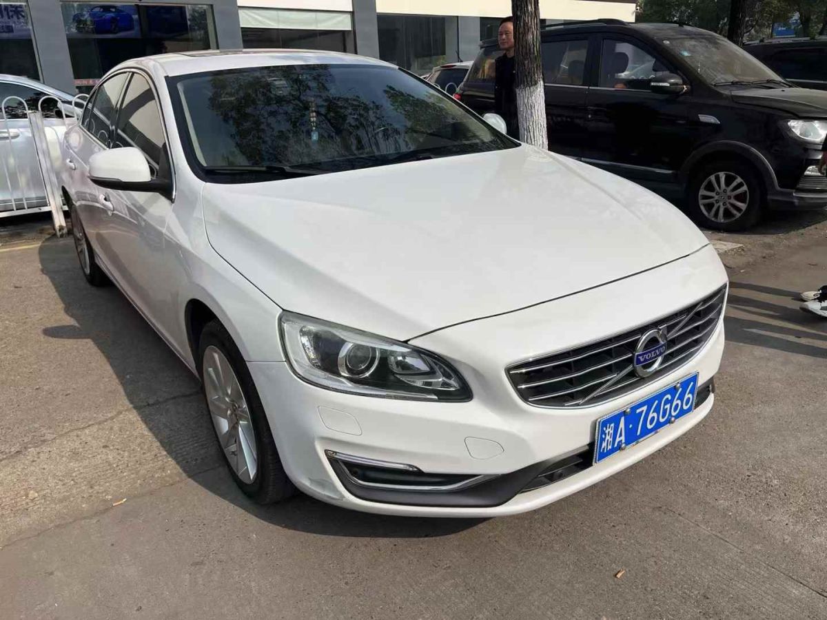 沃爾沃 S60L  2014款 2.0T 智行版圖片