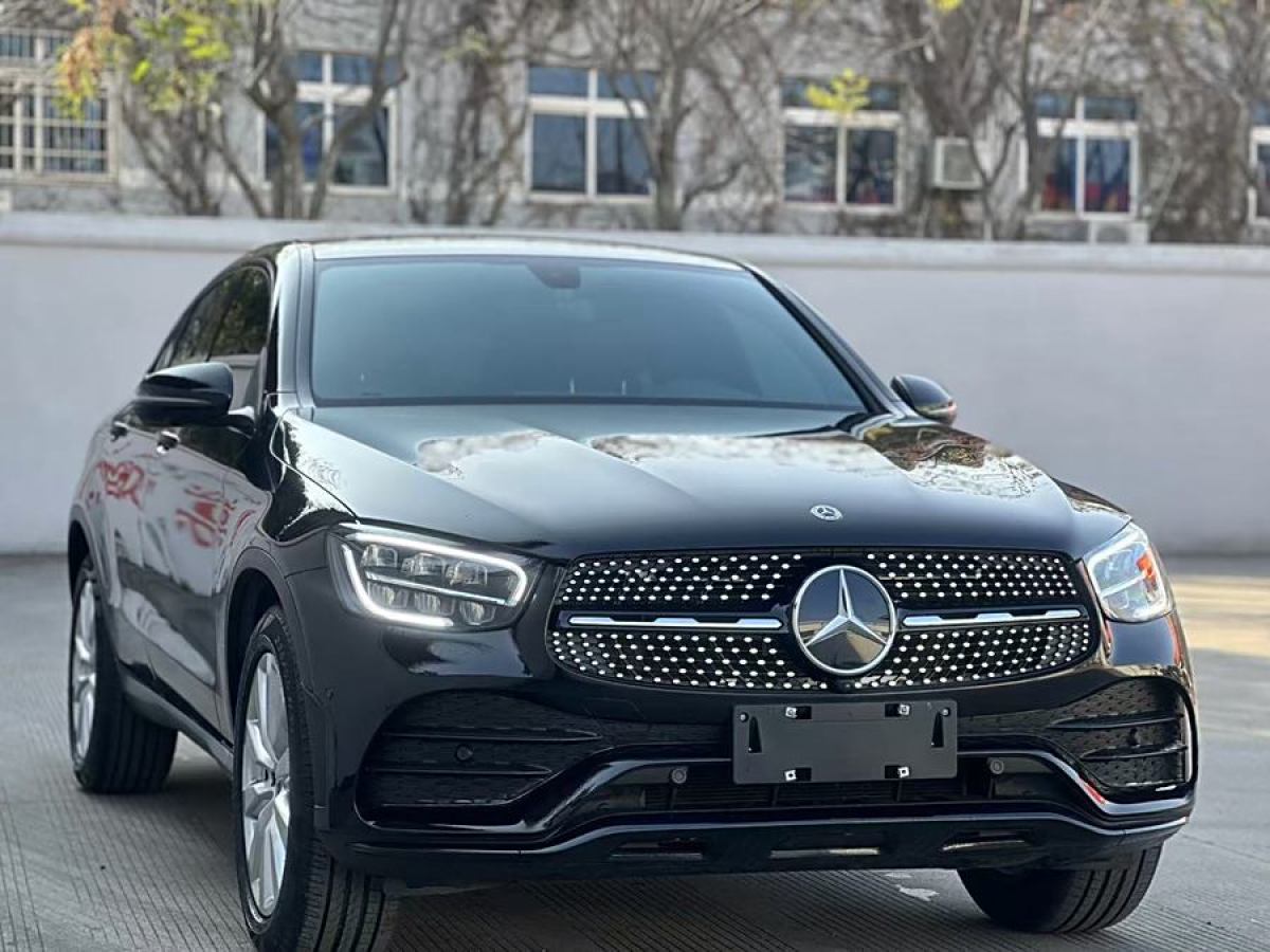 奔馳 奔馳GLC  2021款 GLC 260 4MATIC 轎跑SUV圖片