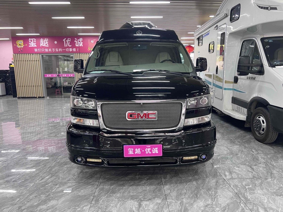 2017年2月GMC SAVANA  2014款 6.0L 長(zhǎng)軸領(lǐng)袖版