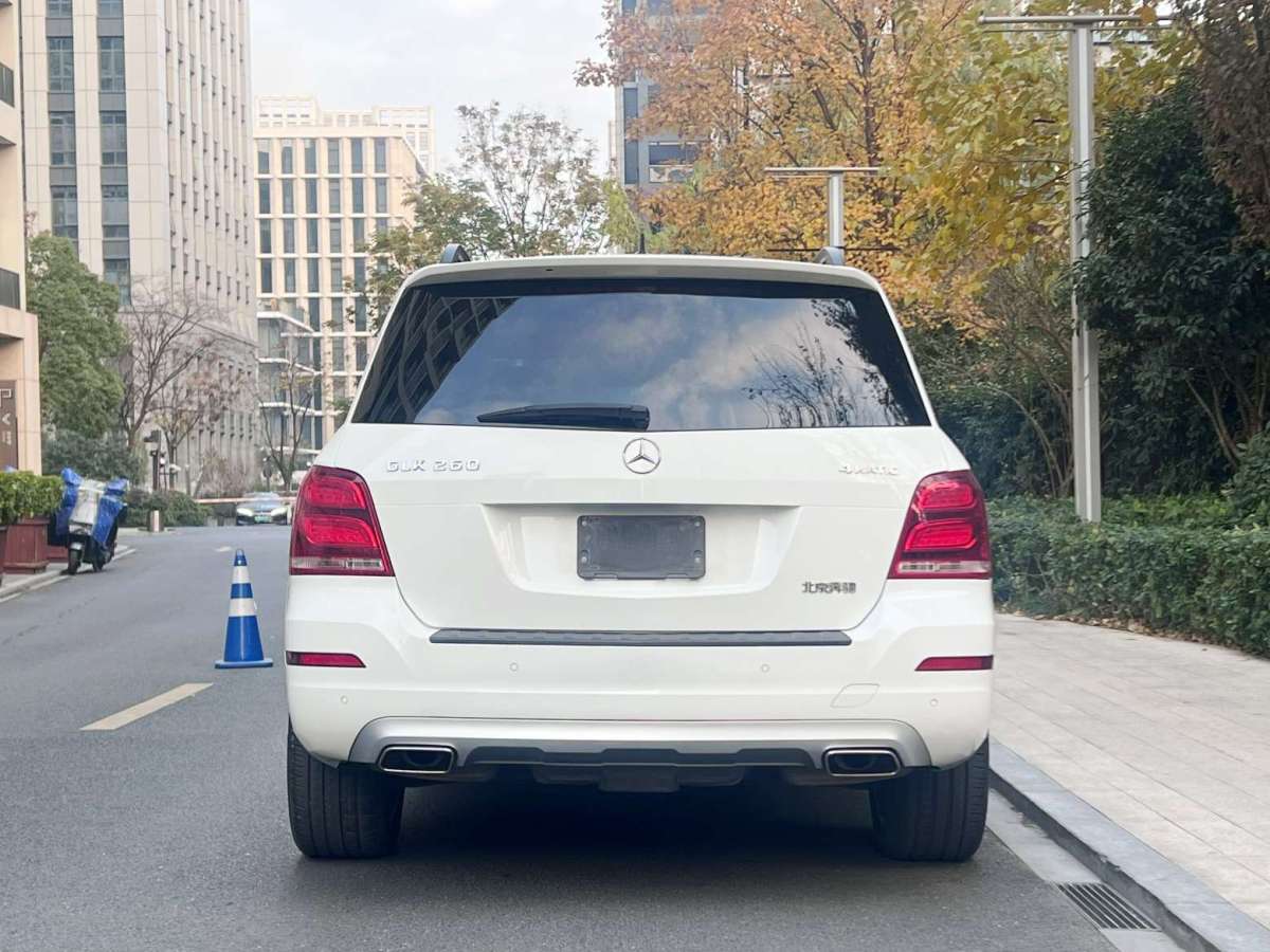 奔馳 奔馳GLK級  2014款 GLK 260 4MATIC 動感型圖片