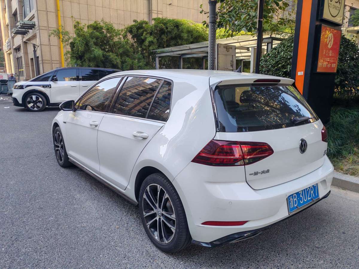 大眾 高爾夫  2019款 280TSI 手動(dòng) R-Line型圖片