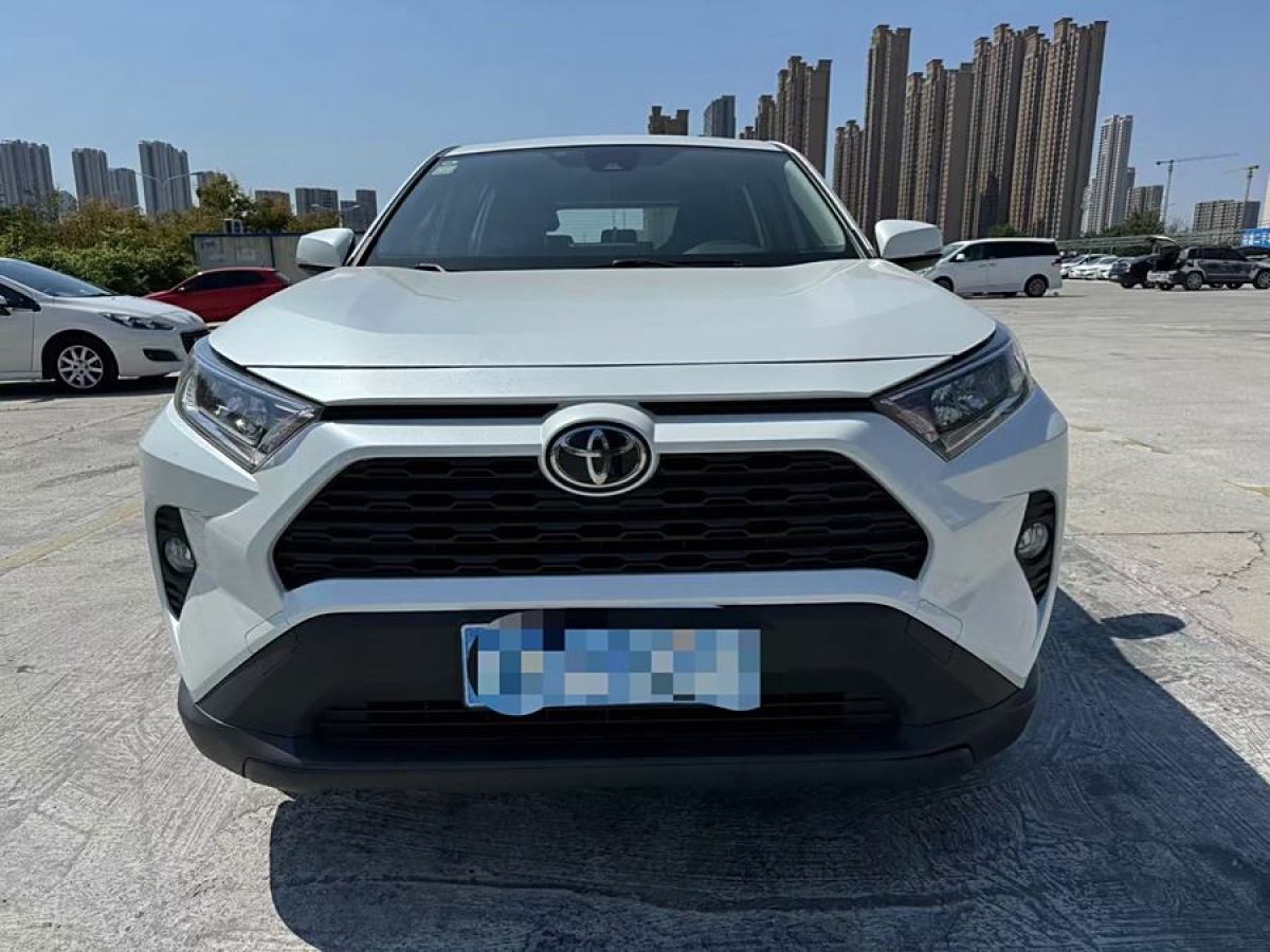 豐田 RAV4榮放  2021款 2.0L CVT兩驅(qū)風(fēng)尚版圖片