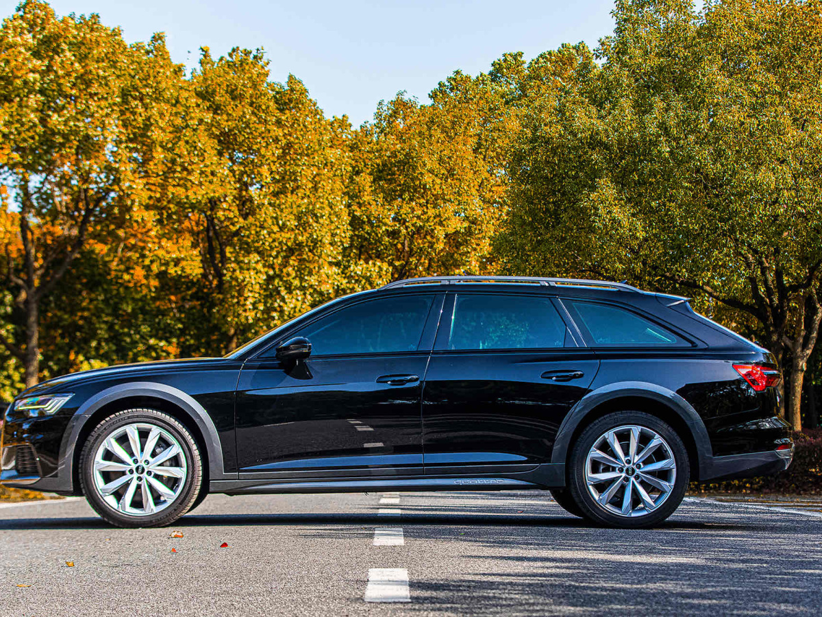 奧迪 奧迪A6  2021款 Allroad 探索家 55 TFSI 尊享越野型圖片