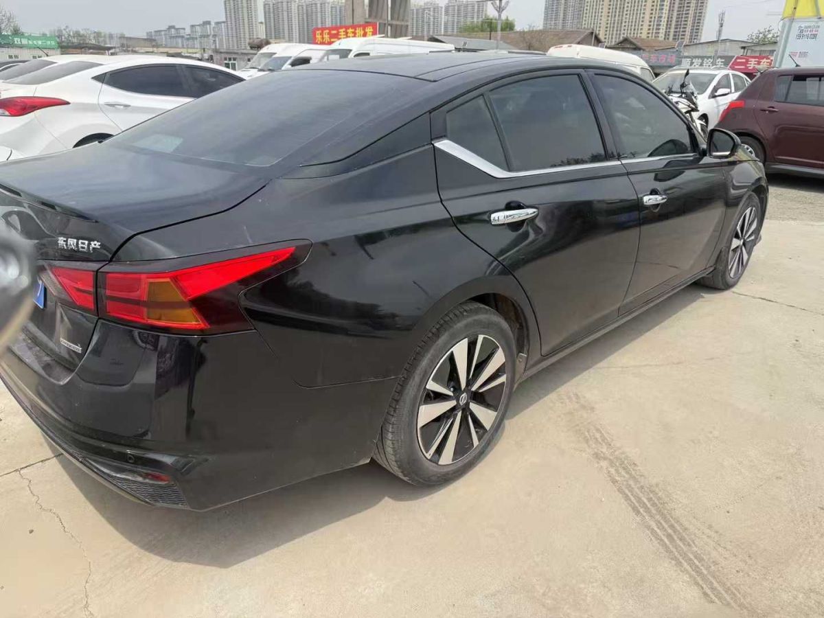 日產(chǎn) 天籟  2022款 2.0L XE 純享版圖片