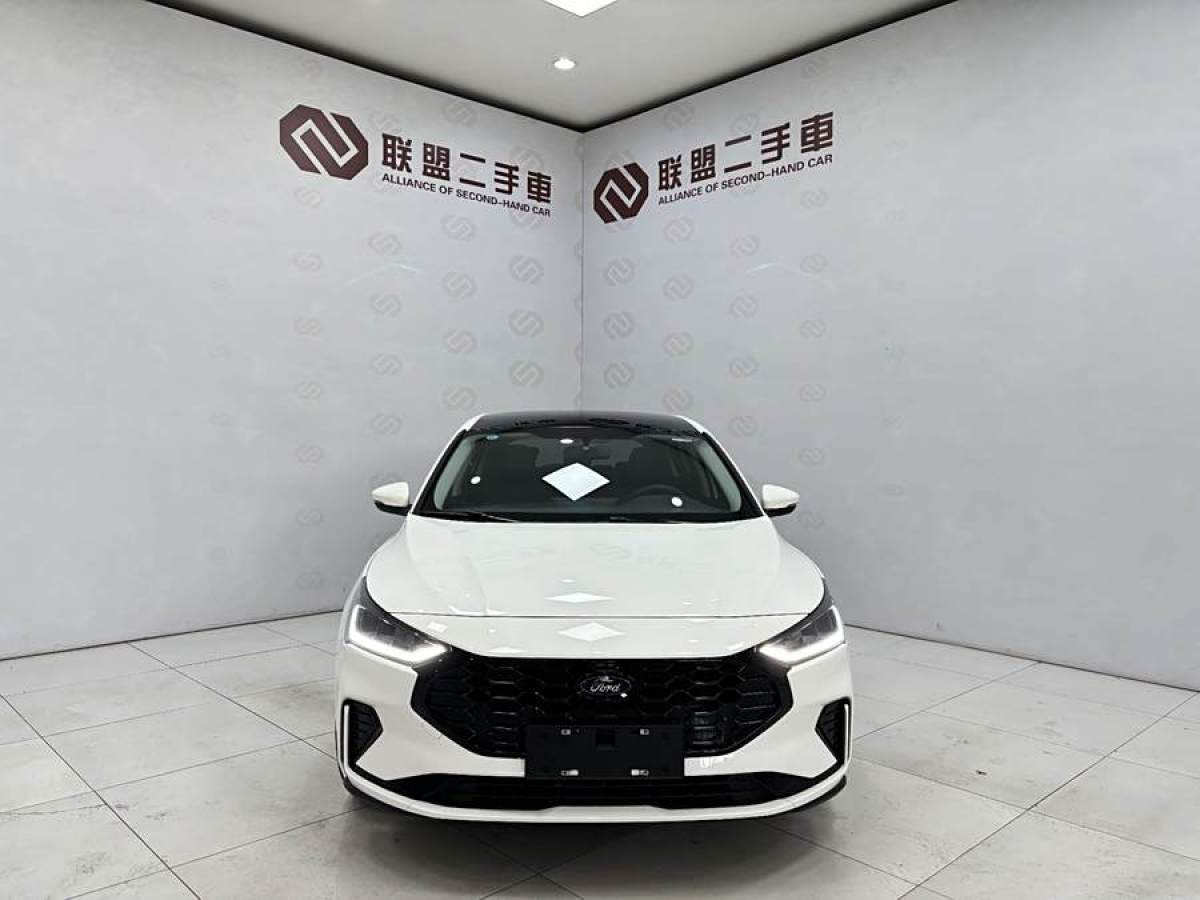 福特 ?？怂? 2022款 兩廂 EcoBoost 180 自動競速版圖片