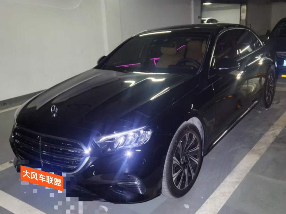 奔馳 奔馳E級(jí)  2019款 改款 E 300 L 豪華型圖片