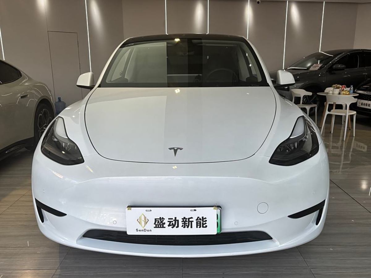 特斯拉 Model 3  2023款 煥新版 后輪驅(qū)動圖片