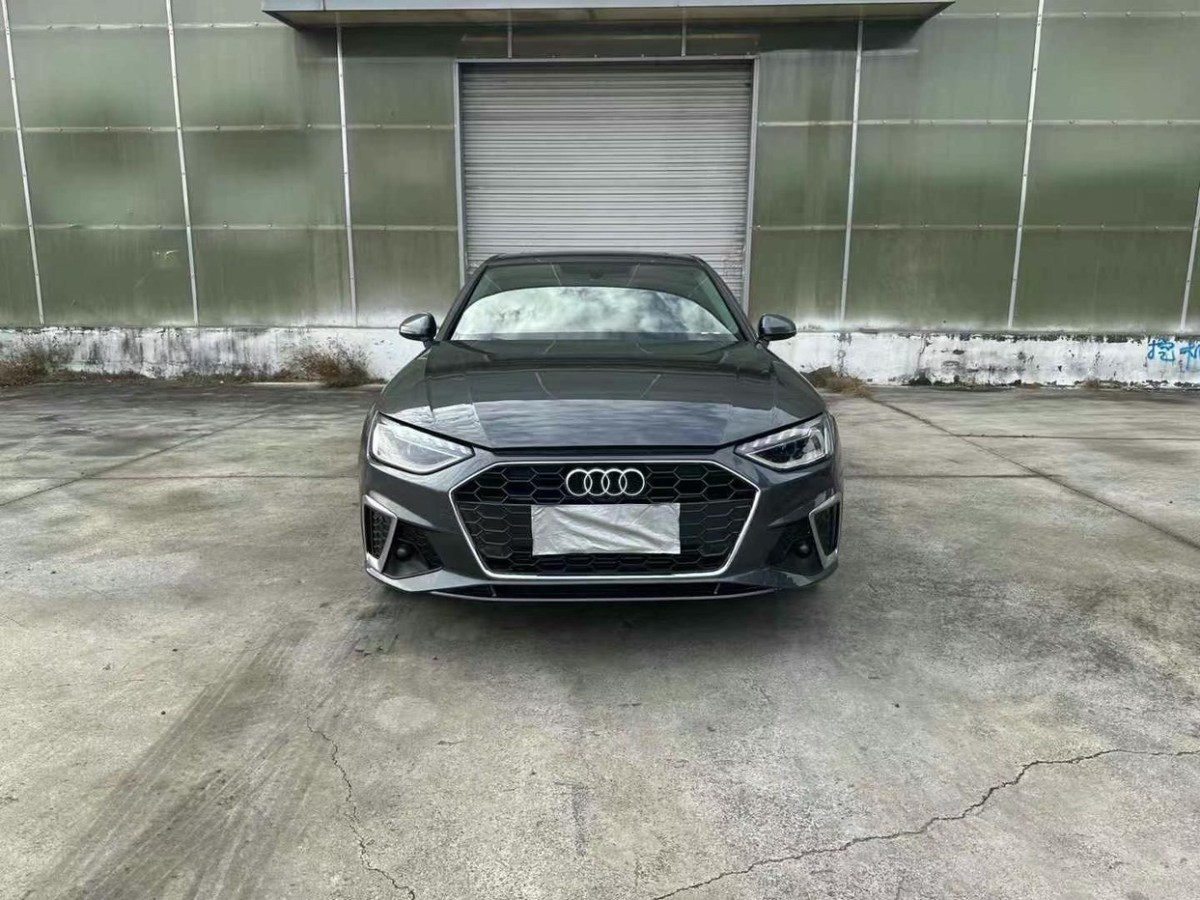 奧迪 奧迪A4L  2023款 40 TFSI 豪華動感型圖片