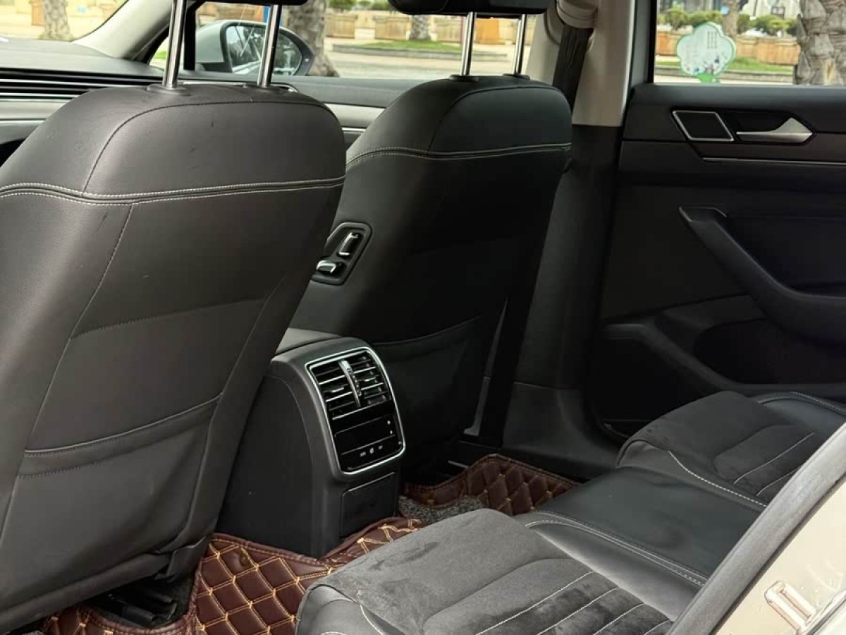 大眾 邁騰  2020款 330TSI DSG 豪華型圖片