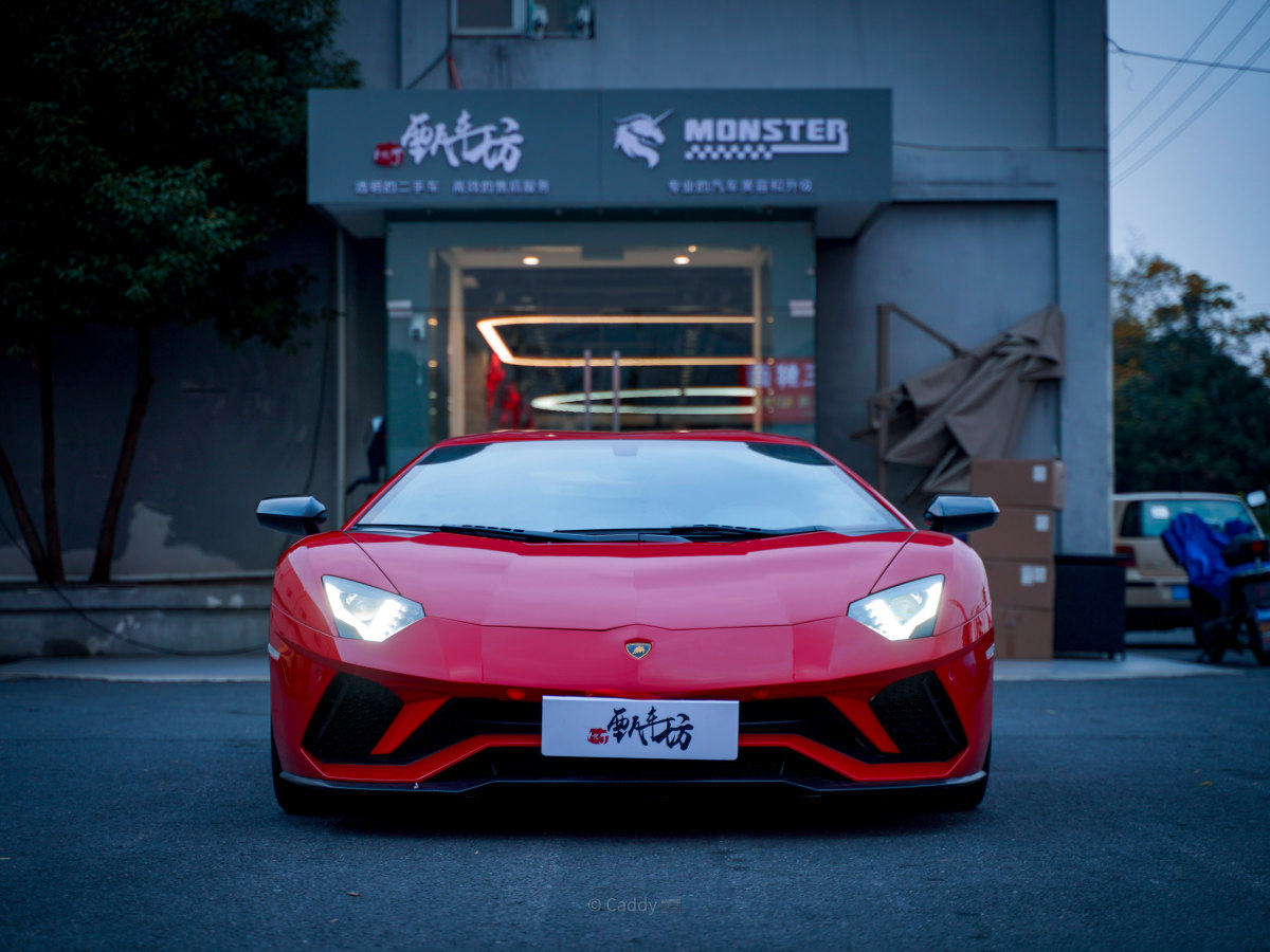 蘭博基尼 Aventador  2017款 Aventador S圖片