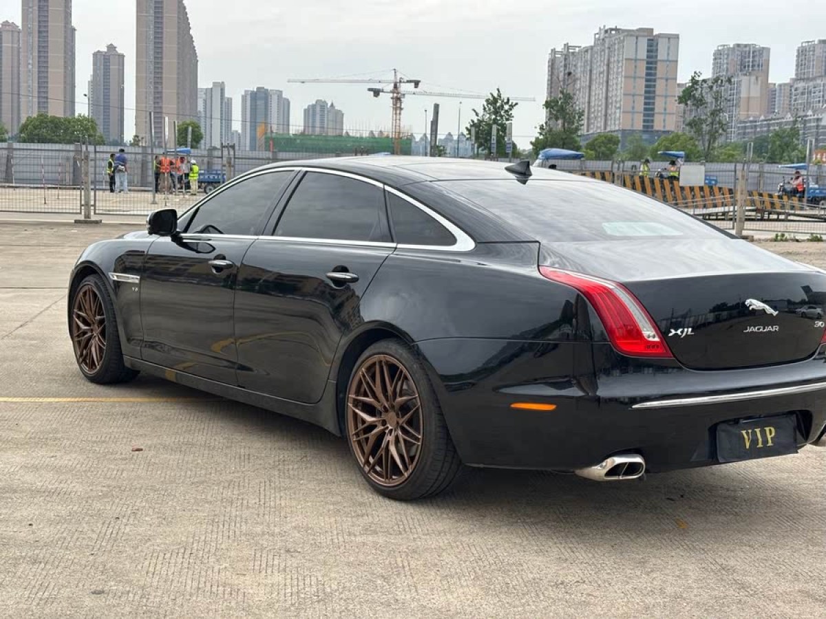 捷豹 XJ  2014款 XJL 3.0 SC 兩驅尊享商務版圖片