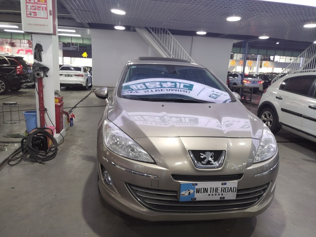 標致 408  2010款 2.0L 自動舒適版圖片