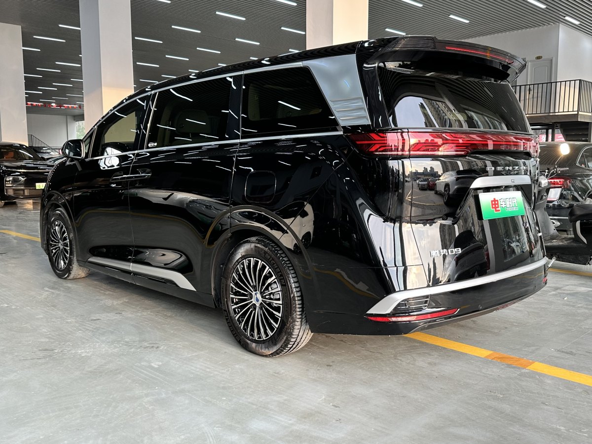 2024年6月騰勢(shì) 騰勢(shì)D9  2024款 DM-i 980 四驅(qū)尊貴型
