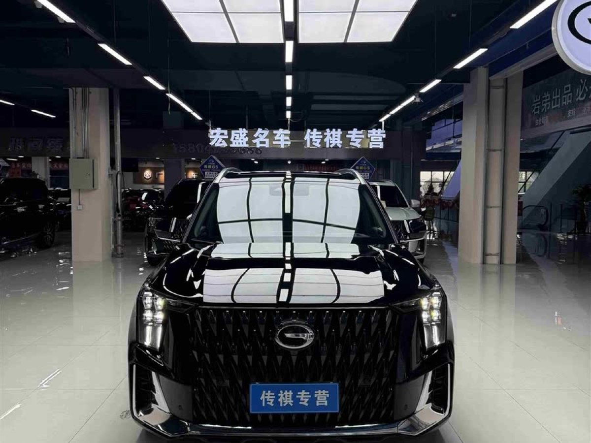 廣汽傳祺 GS8  2022款 雙擎系列 2.0TM 兩驅(qū)尊貴版 （七座）圖片