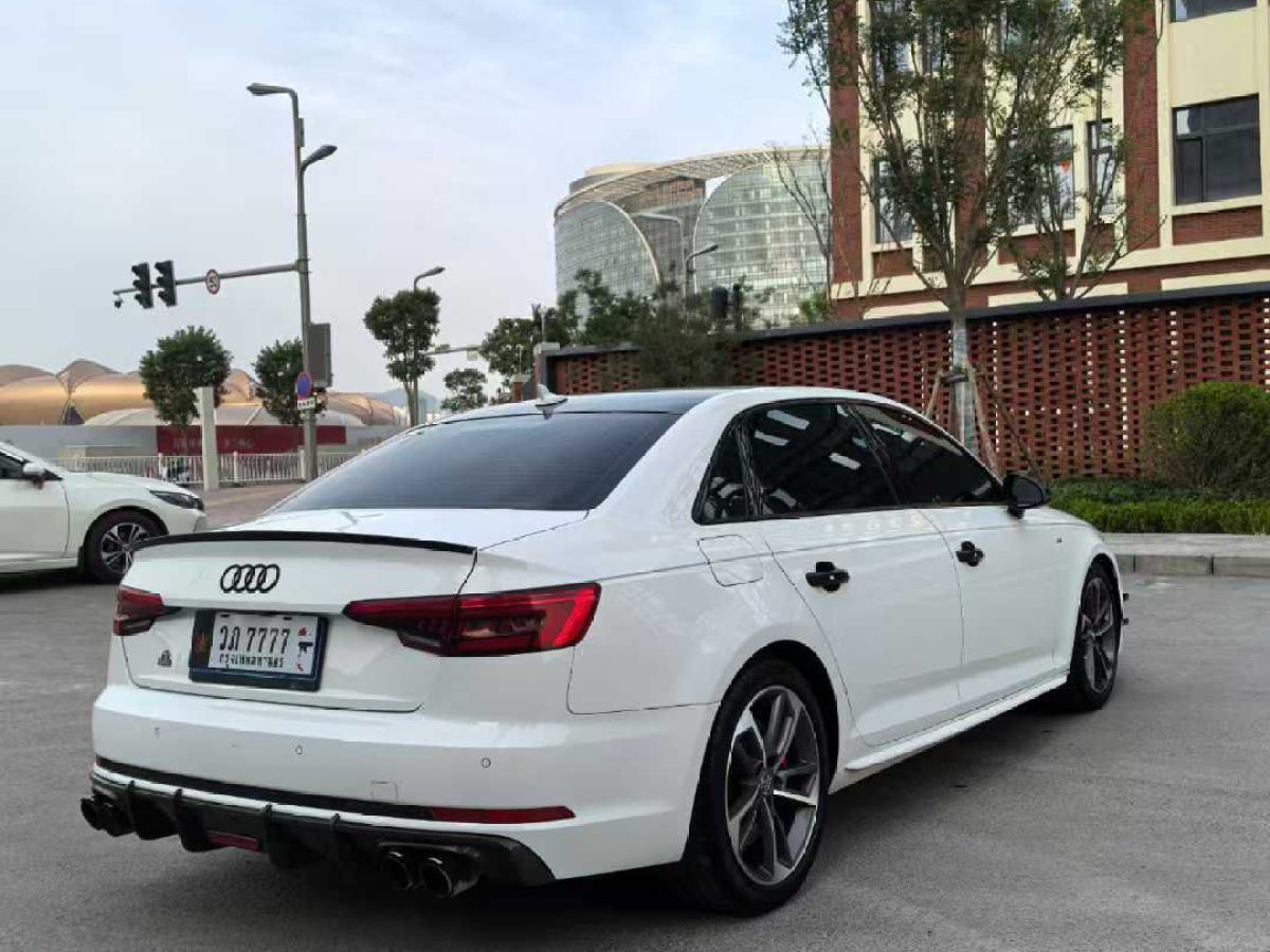 奧迪 奧迪A4L  2017款 40 TFSI 風尚型圖片