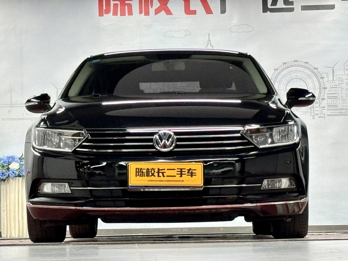 大眾 邁騰  2017款 330TSI DSG 領(lǐng)先型圖片