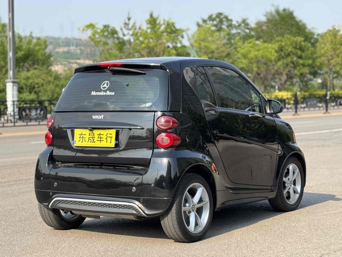 smart fortwo  2013款 1.0T 硬頂冰炫特別版圖片