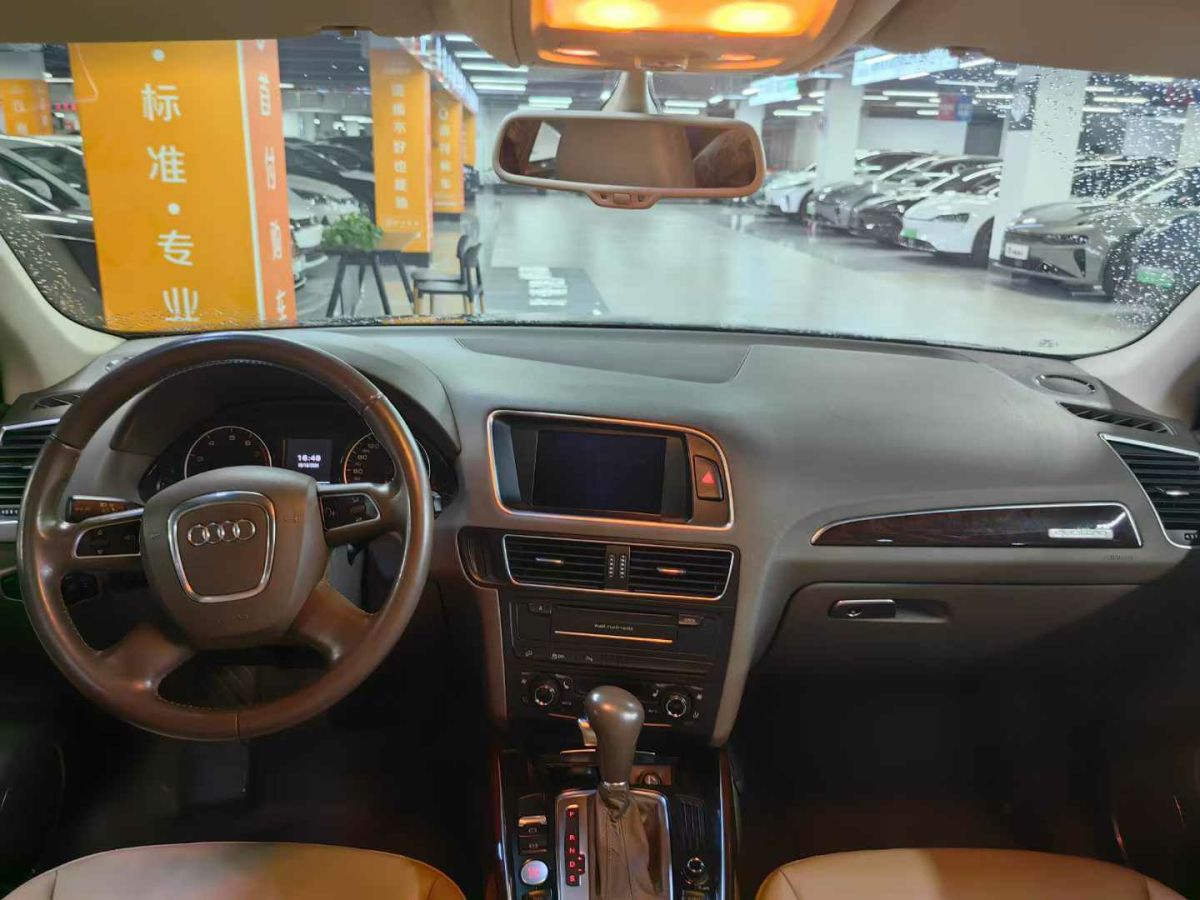 奧迪 奧迪Q5  2013款 Q5 3.0TFSI 45TFSI Quattro 運(yùn)動(dòng)型圖片