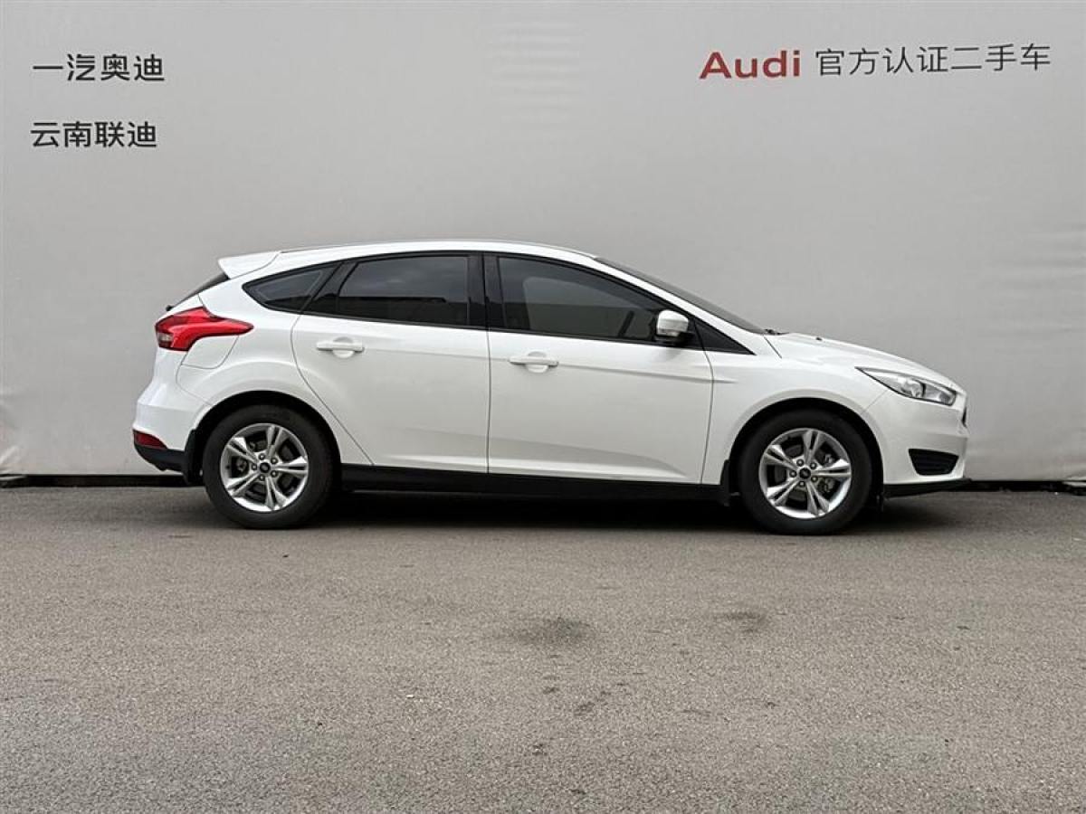 福特 ?？怂? 2018款 兩廂經(jīng)典 1.6L 自動(dòng)舒適型智行版圖片