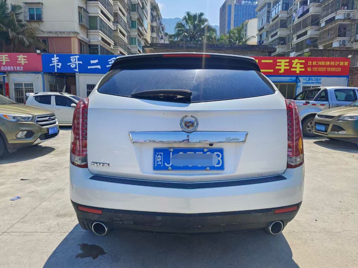 凱迪拉克 SRX  2013款 3.0L 領(lǐng)先型圖片