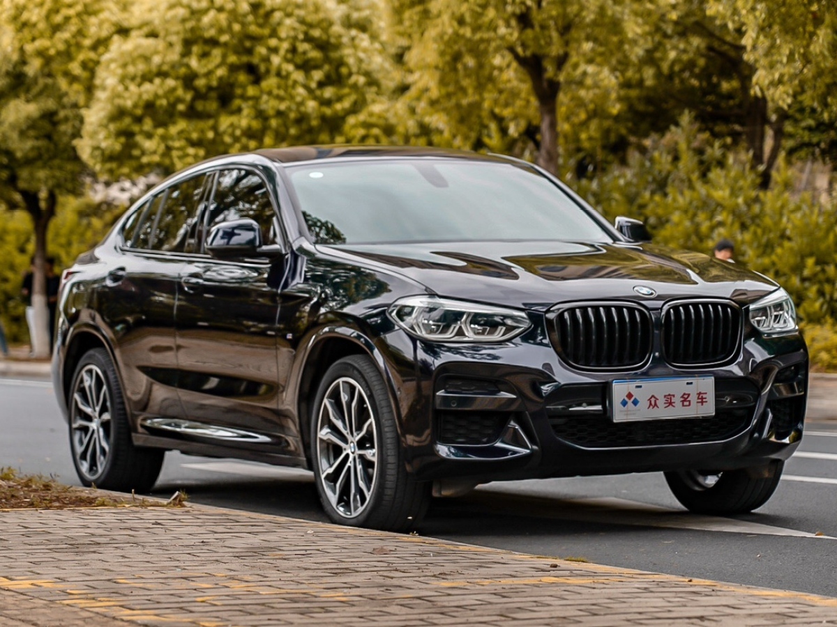 宝马 宝马x4  2021款 改款 xdrive 25i m运动曜夜套装图片